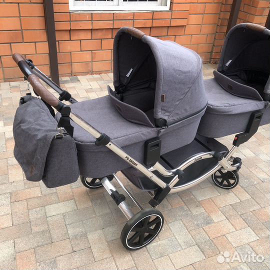Коляска для двойни