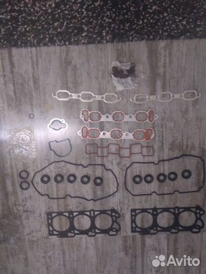 Верхний набор прокладок Chrysler Intrepid 3,2L