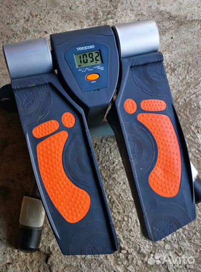 Тренажер Мини-степпер Torneo Twister