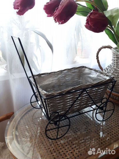 Кашпо для цветов