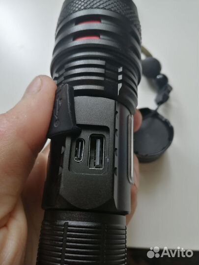 Фонарик светодиодный аккумуляторный