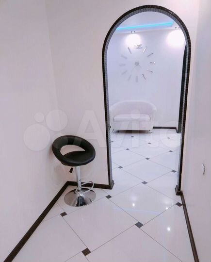 2-к. квартира, 70 м², 8/9 эт.