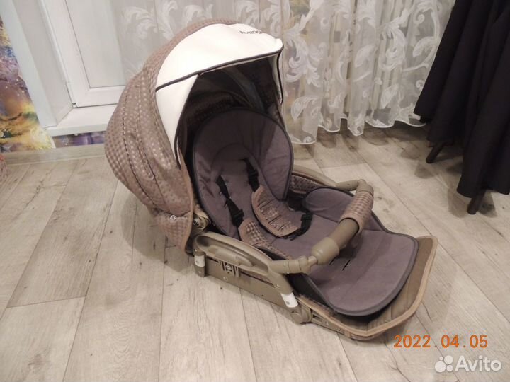 Коляска camarelo avenger 2 в 1