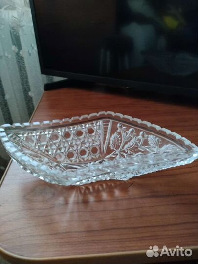 Ваза хрустальная