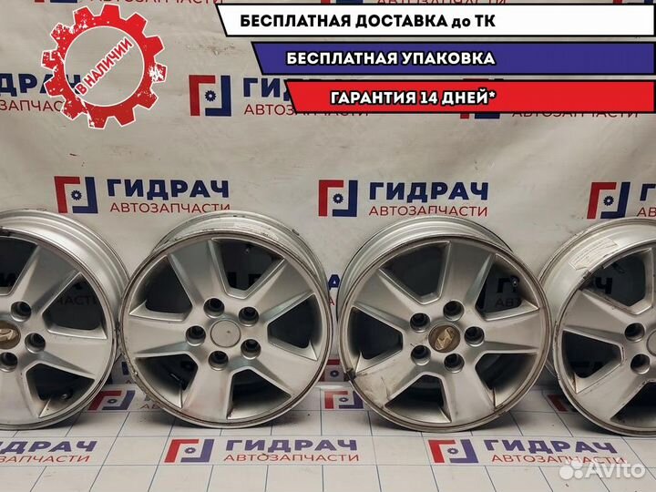 Комплект литых дисков Hyundai R15 5*114.3 4 шт