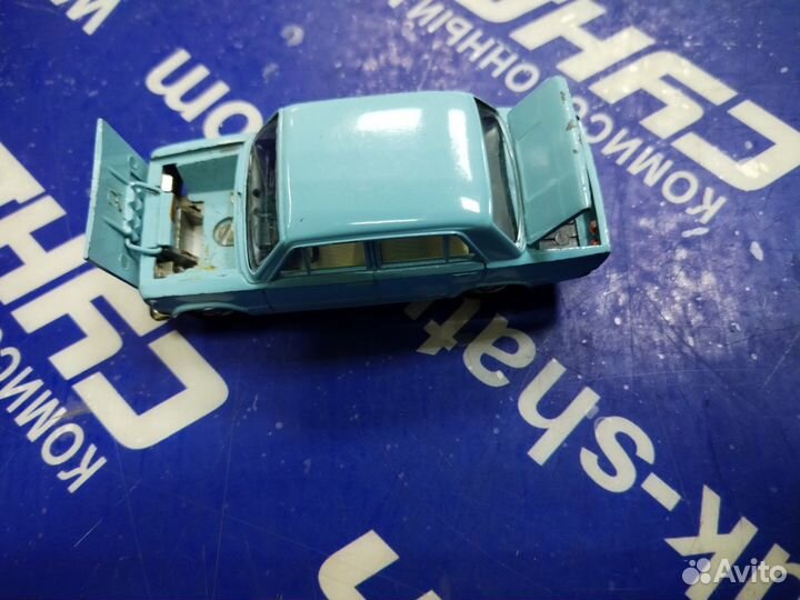 Номерная модель 1:43 автомобиля ваз 2101 А9