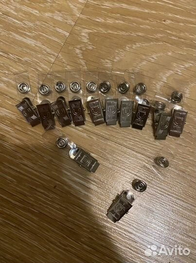 Клипсы на бейдж