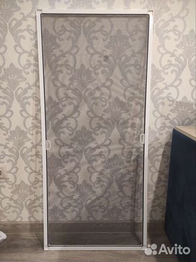 Москитная сетка на окно