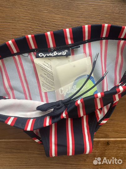 Новые плавки и рашгард spf Италия р.122/128