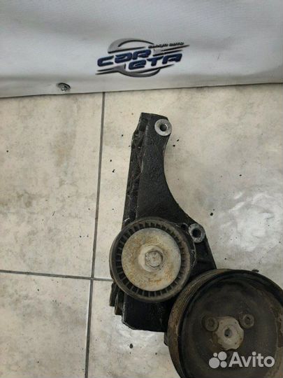 Кронштейн генератора Skoda Octavia A4 Tour 1.4 BCA