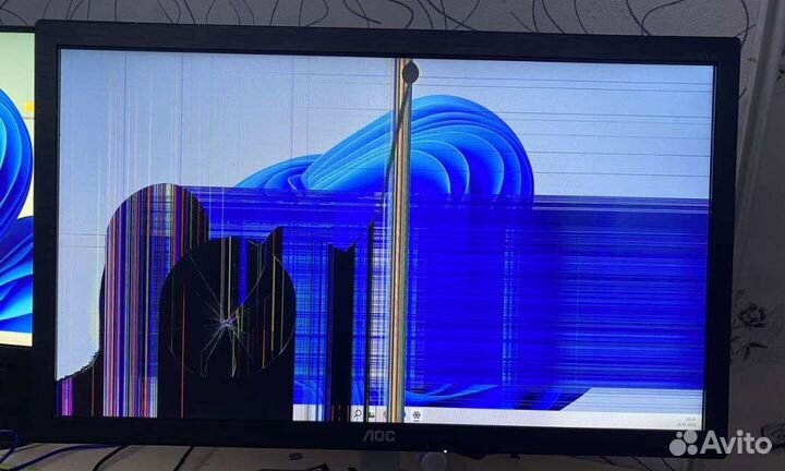 Монитор AOC I2276VW разбит экран