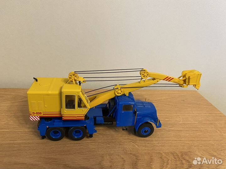 Модель Татра 111