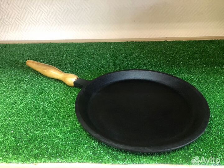 Сковорода блинная чугун 240х15 мм, съемная ручка