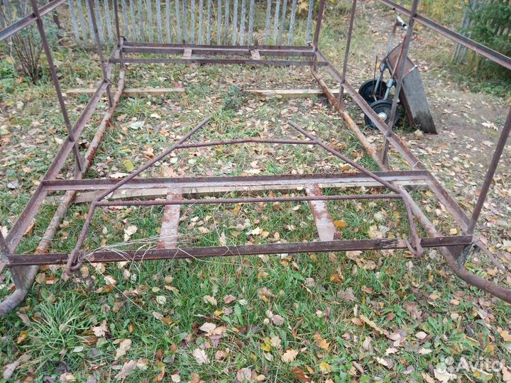 Каркас зимней передвижной палатки