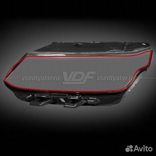 Уцененное стекло для фары Geely Coolray SX11 (2018