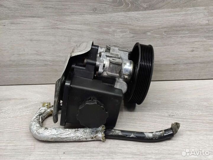 Насос гур Мерседес w203 w211 m271