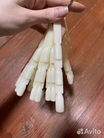 Типсы на кольце