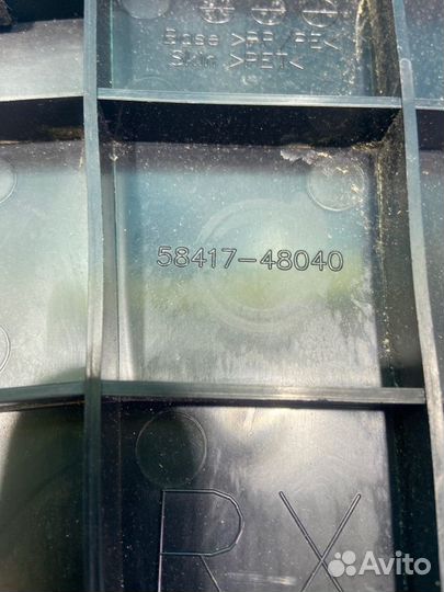 Обшивка багажника правая Lexus Rx300 8AR-FE 2.0