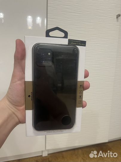 Чехлы на iPhone