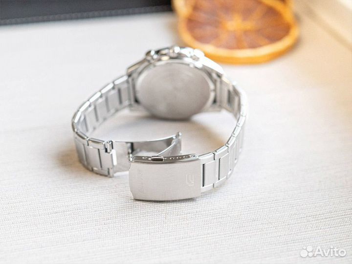 Мужские наручные часы Casio Edifice EFR-573DB-1A