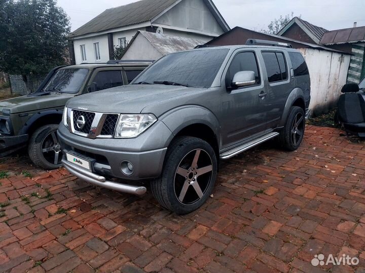 Nissan Pathfinder 2.5 AT, 2007, 186 000 км