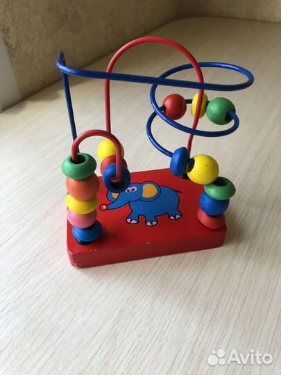 Развивающие игрушки для малышей