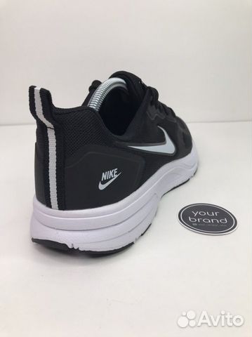 Кроссовки мужские Nike