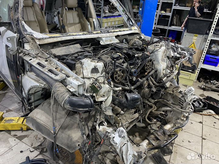 Разбор Range Rover L405 3.0 дизель 2013 года