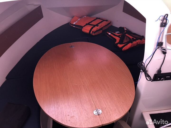 Морской катер Merry Fisher 625 (6,4 м)