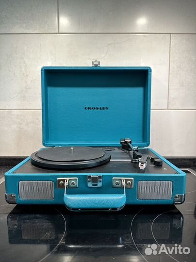 Проигрыватель винила Crosley