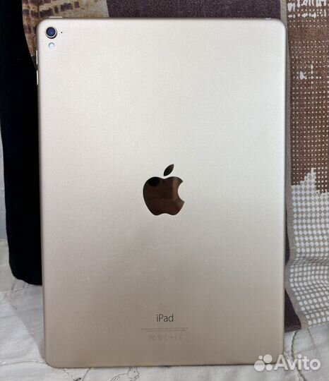 iPad Pro 9.7-inch A1673 Apple Gold 2016 года