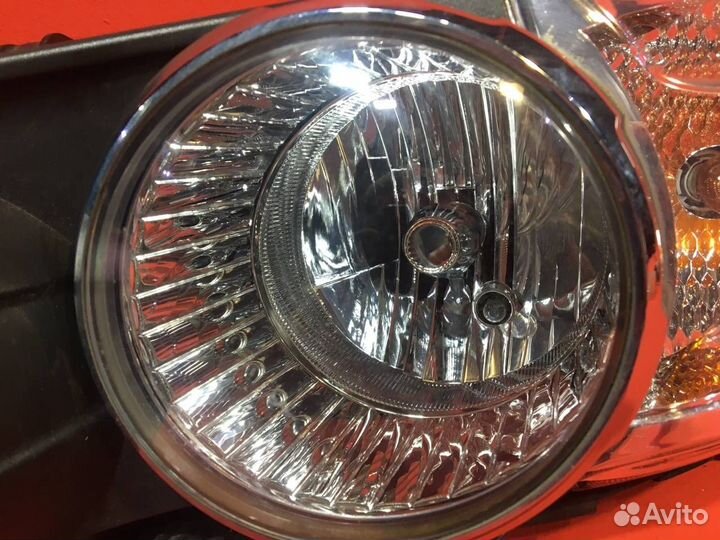 Фонарь для Chevrolet Aveo T300 A14XER 1.4 (Б/У)