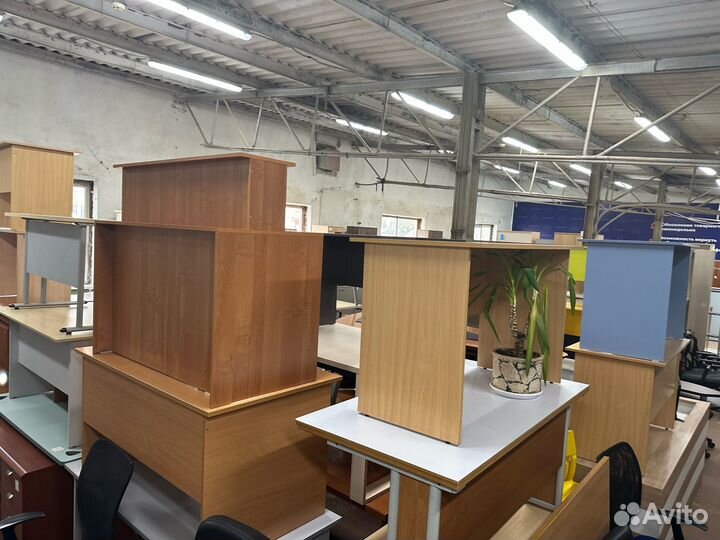 Мебель в офис