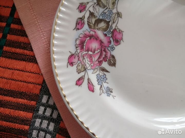 Сервиз чайный Красный Фарфорист