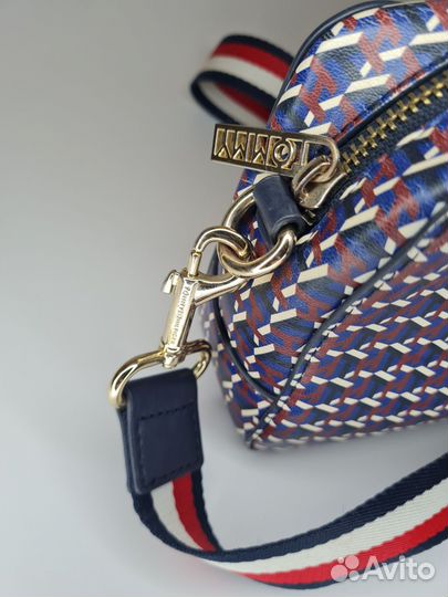 Сумка Tommy hilfiger кроссбоди