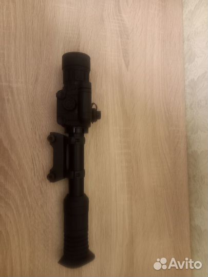 Продам прицел день/ночь Yukon photon xt 4.6x42L