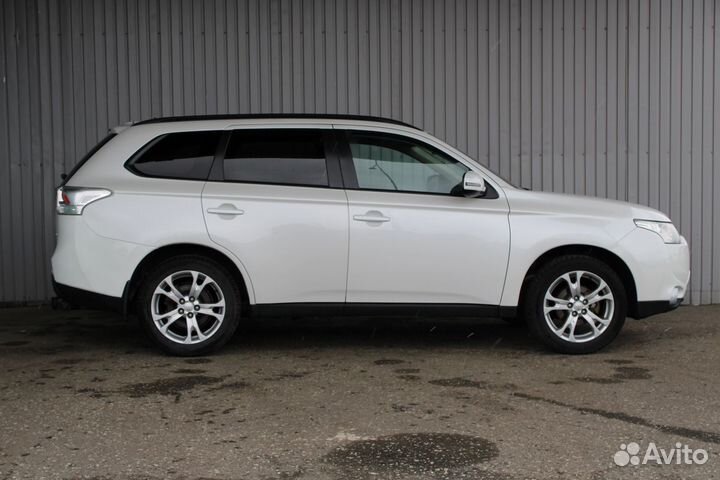 Mitsubishi Outlander 2.4 CVT, 2013, 158 000 км