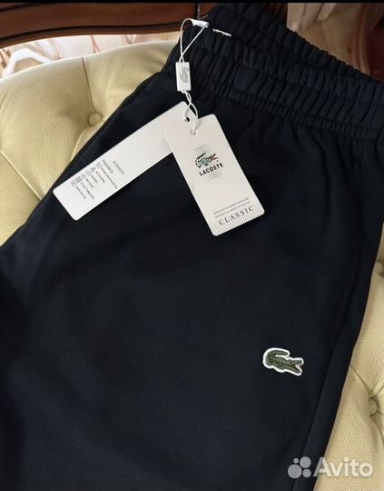 Спортивные штаны lacoste