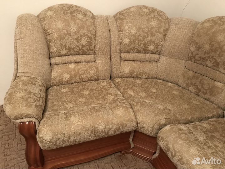 Угловой диван