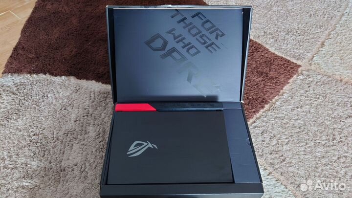 Asus ROG Strix G15 Advantage Edition G513QY