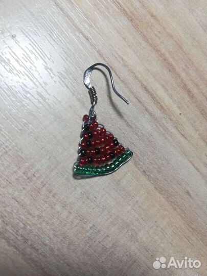 Серёжки из бисера в виде арбузов