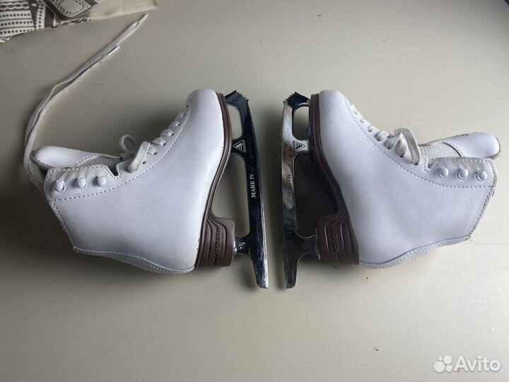 Продаю Jackson Artiste