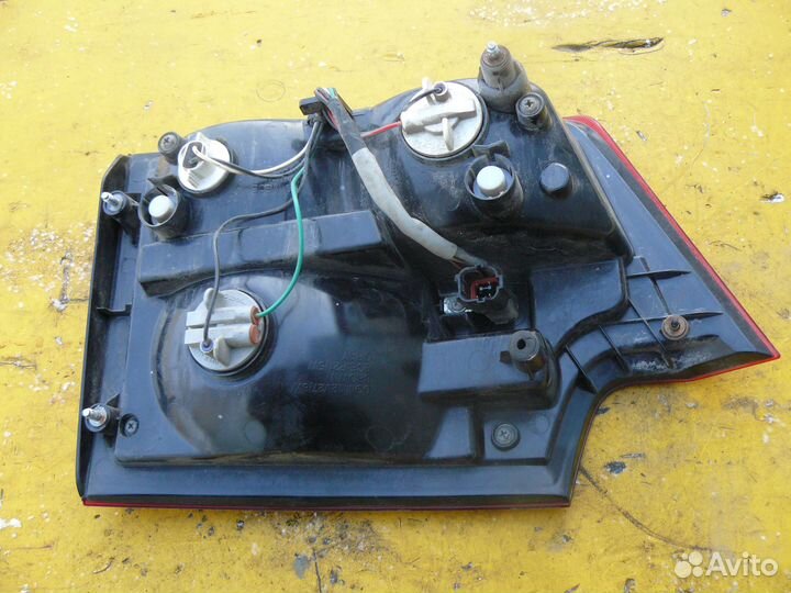 Фонарь задний левый Ssang Yong Kyron 2014г