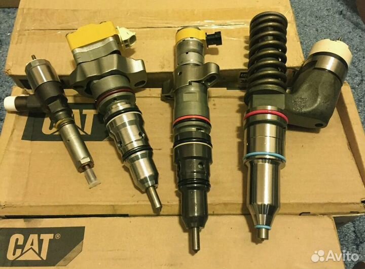 Форсунка топливная 1051585002