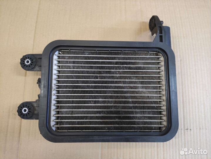 Радиатор масляный BMW X3 F25 X4 F26 N55