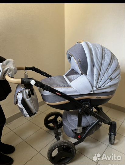 Коляска 2 в 1 adamex