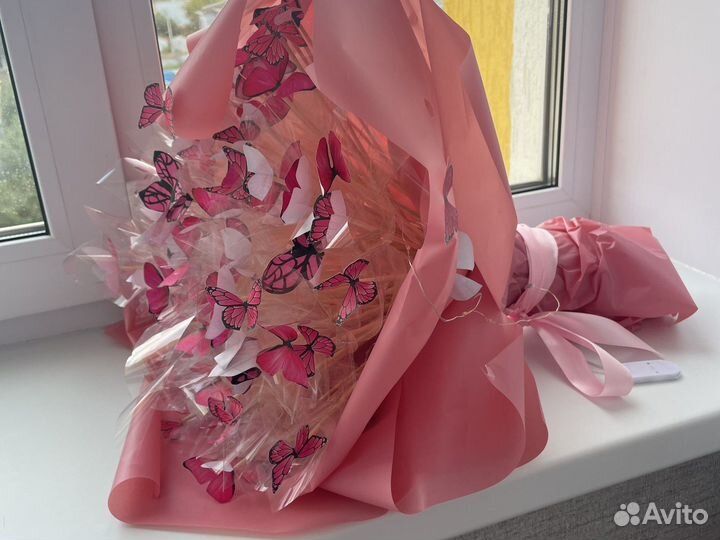 Букет светящийся из бабочек