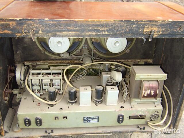 Ламповый радиоприемник октябрь