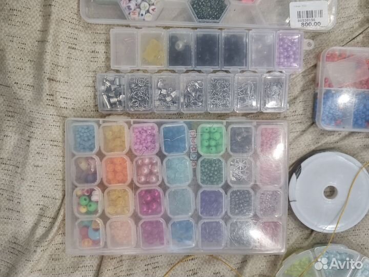 Коробка бисера