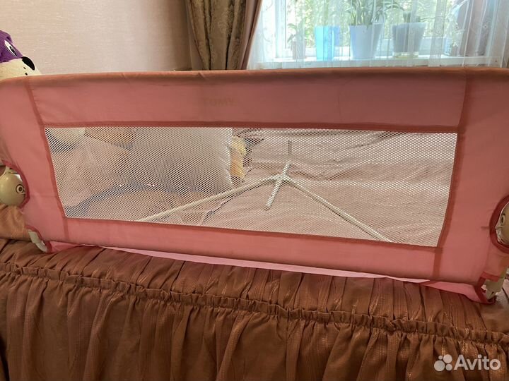 Ограничитель для детской кровати